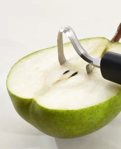 Evideur Triangle pour fruits et légumes manche en green grip