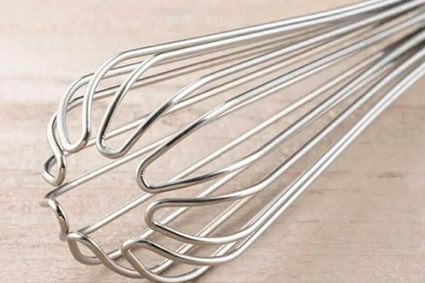 Fouet de cuisine étroit Kai Slim 22,8cm en acier inoxydable 18/8