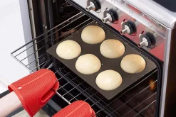 Gant de cuisine Lékué en silicone Platinum - 2 couleurs