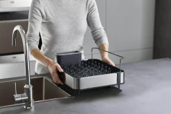 Égouttoir à vaisselle Joseph Joseph Extend Steel en inox extensible gris