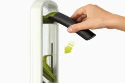Mandoline Joseph Joseph Multi-Grip Plus avec poussoir et poignée pliante