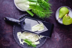 Mandoline Microplane en V double fonctions avec protège doigts