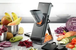 Mandoline verticale Gefu Stando avec récipient de collecte et couvercle
