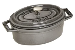 Mini cocotte Staub ovale en fonte émaillée gris graphite 11cm