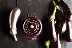 Mini cocotte Staub ronde en fonte émaillée grenadine 10cm