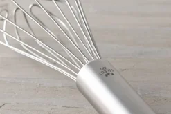 Mini fouet Kai 17,5cm ouvert en acier inoxydable