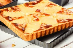 Moule à tarte carré De Buyer à fond amovible