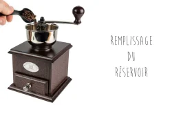 Moulin à café manuel Peugeot Brésil en hêtre chocolat 21cm