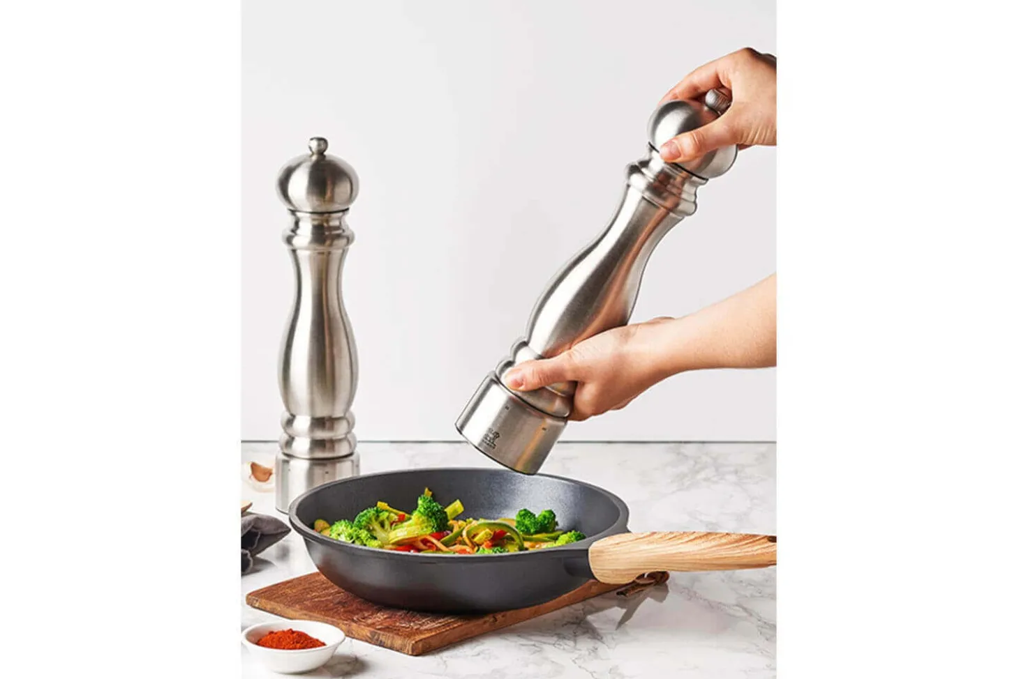 Moulin à épices manuel Peugeot Paris Specials Chef U Select en acier inox 22cm