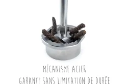 Moulin à poivre long manuel Peugeot Isen en bois et inox 16cm