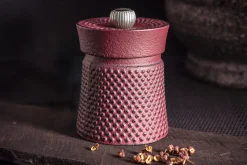 Moulin à poivre manuel Peugeot Bali Fonte en fonte rouge mat 8cm