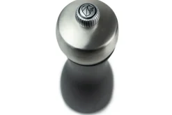 Moulin à poivre manuel Peugeot Fidji en bois de hêtre et inox collection graphite 15cm