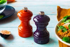 Moulin à poivre manuel Peugeot Bistro en bois de hêtre laqué aubergine 10cm