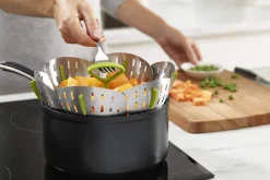 Panier vapeur pliable et anti-rayures Joseph Joseph Bloom Steel vert et inox
