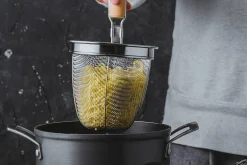 Passoire à nouilles KitchenCraft en acier inoxydable 34cm