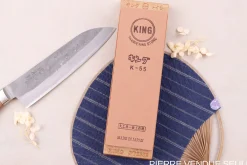 Pierre à aiguiser japonaise King Sharpening grains 1000 avec support