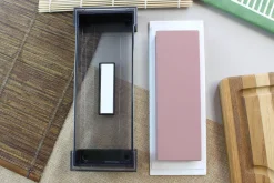 Pierre à aiguiser japonaise Suehiro Cerax céramique grains 800 sur socle