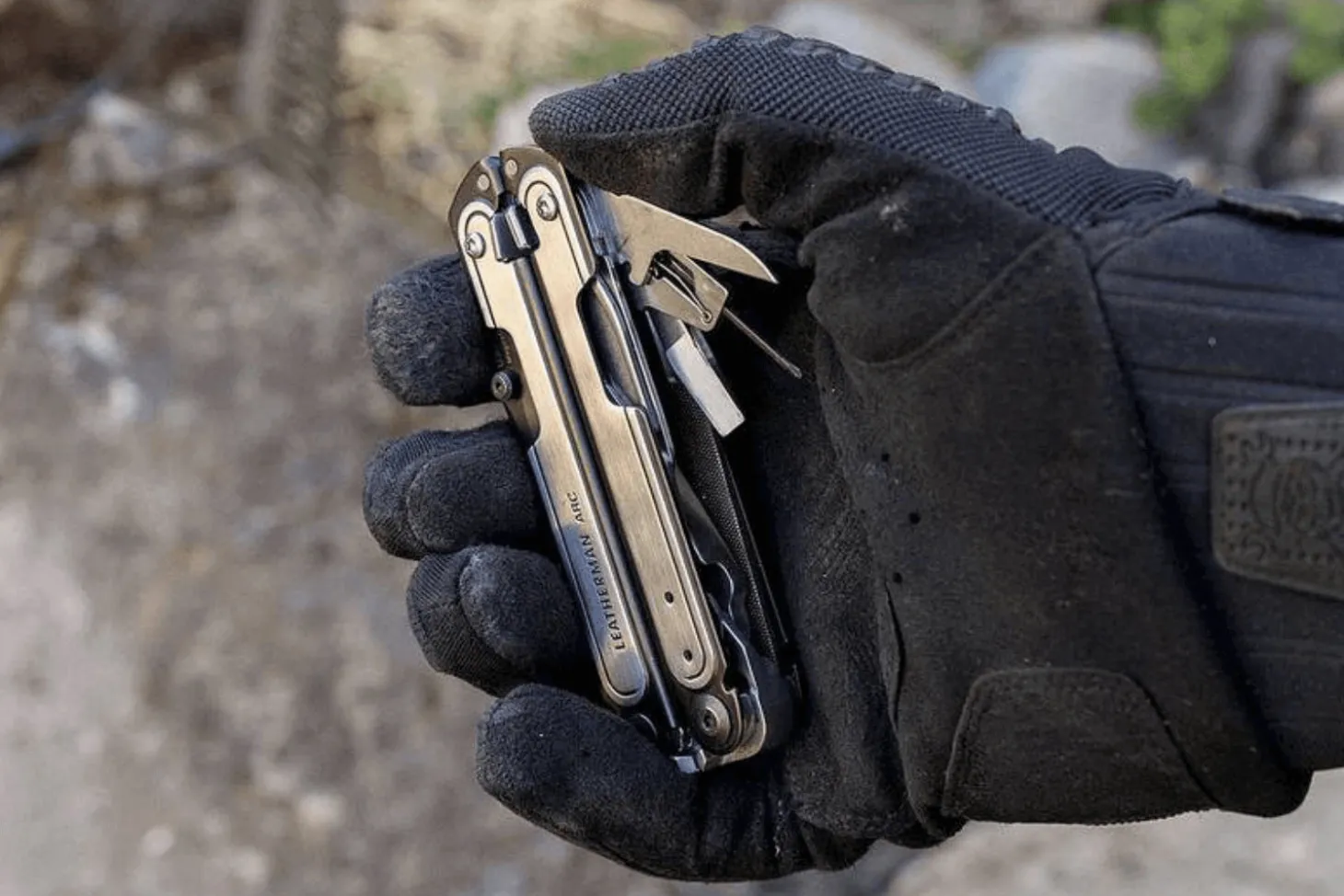Pince multifonction Leatherman Arc 833076 20 fonctions + étui nylon