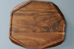 Planche à découper artisanale haut de gamme Noyer avec rigole