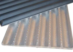 Plaque à pain pour 5 baguettes en aluminium