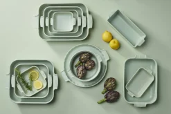 Plat four rectangle Peugeot Appolia en céramique vert sauge