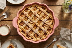 Plat à tarte Cookut Le Formidable avec coupe-tarte guimauve