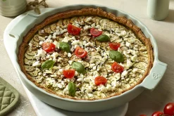 Plat à tarte Peugeot Appolia en céramique vert sauge diamètre 30cm