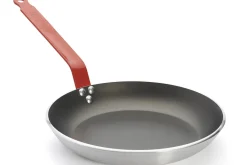 Poêle antiadhésive De Buyer Choc Classic HACCP rouge en aluminium