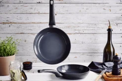 Poêle à frire antiadhérente Beka Kuro en aluminium noir 20cm