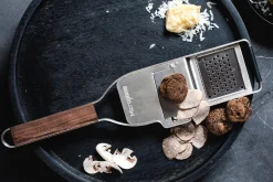 Râpe à truffe 2-en-1 Microplane Master manche en noyer