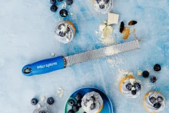 Râpe-Zesteur Microplane Premium Pop of Colour Bleu Myrtille - 20,3cm