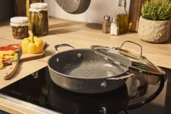 Sauteuse antiadhésive Ballarini Salina 28cm 2 poignées et couvercle en verre