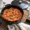 Sauteuse Staub Chistera en fonte émaillée noir mat