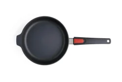 Sauteuse Woll Diamond Lite en fonte d'alumium avec manche amovible