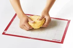 Tapis de cuisson Mastrad gradué en silicone 30x40cm