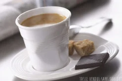 Tasse Revol Espresso Froissé 8cl en porcelaine blanche