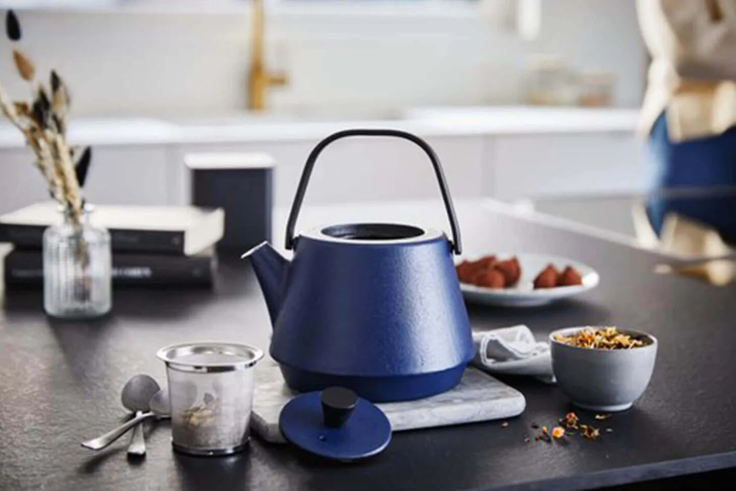 Théière bleue Beka Saga en fonte 1,2L