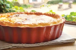 Tourtière haute cannelée Emile Henry 24cm en céramique - Grand Cru