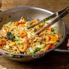 Wok Cristel Castel'Pro 28cm en acier inoxydable 18/10 3 ply 2 anses fixes avec couvercle