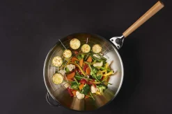 Wok Mastrad O'Wok Gourmet en acier inoxydable avec poignée amovible et grille